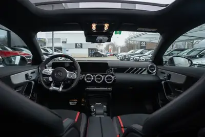 Mercedes-AMG CLA 45 S 4MATIC+ — Coupé sportif 421 ch, garantie constructeur — Miniatura 11