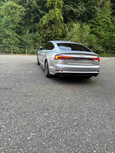 Audi A5 45 TFSI Sport Quattro — Berline sportive hybride légère, 64 600 km seulement — Miniature 7