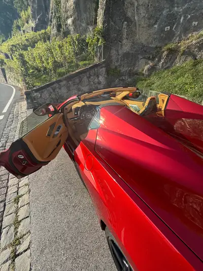 Chevrolet Corvette C8 6.2 V8 Cabriolet — Configuration rare, presqu'neuve avec 6000 km — tableau de bord