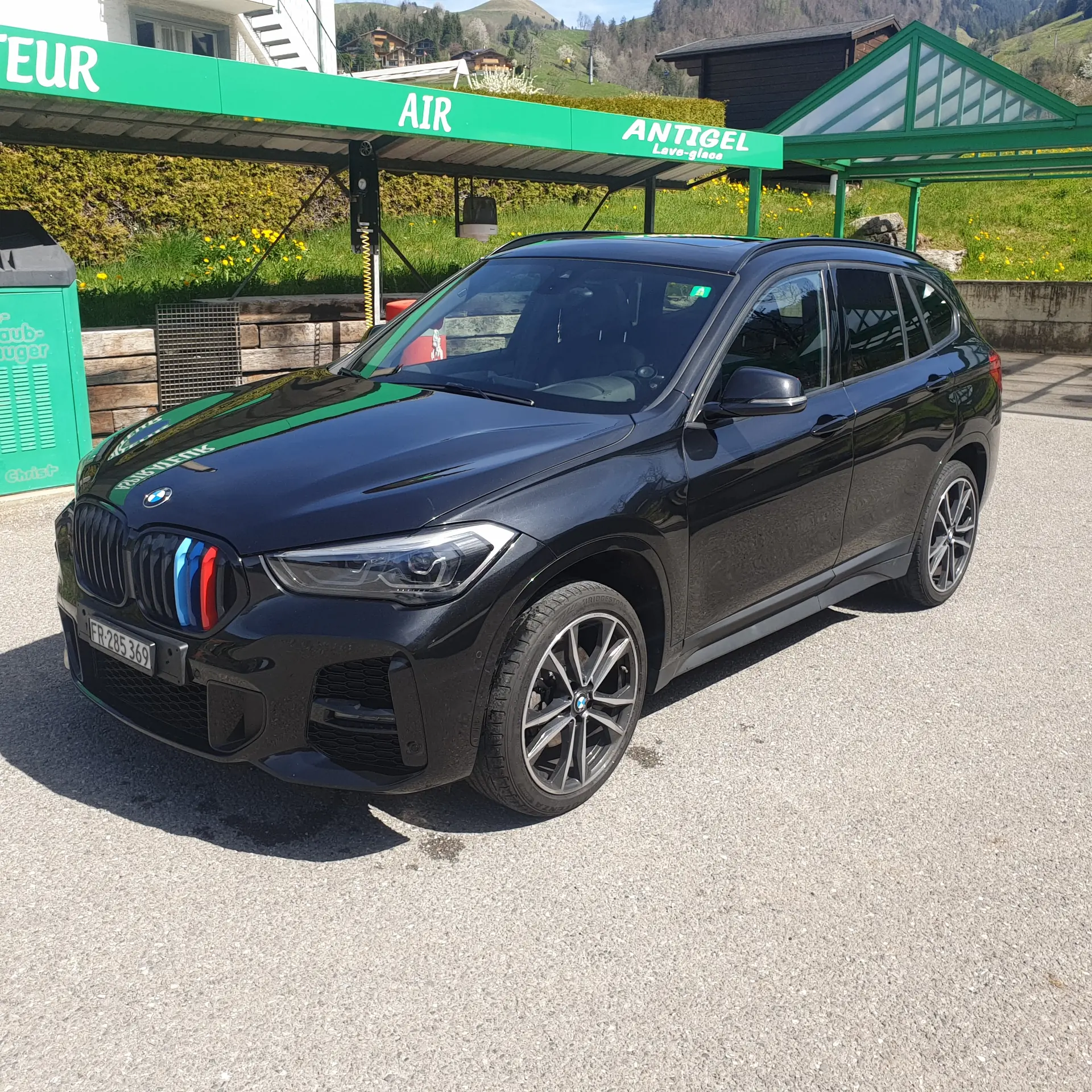 BMW X1 18d xDrive — SUV compact diesel efficient, 53 500 km seulement
