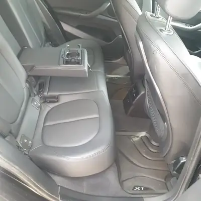 BMW X1 18d xDrive — SUV compact diesel efficient, 53 500 km seulement — Miniatur 9