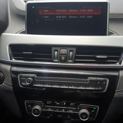 BMW X1 18d xDrive — SUV compact diesel efficient, 53 500 km seulement — Miniatur 16