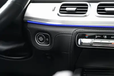 Mercedes-Benz GLE 400 d 4Matic — SUV premium diesel, cuir Nappa, 65 800 km — Miniatura 19