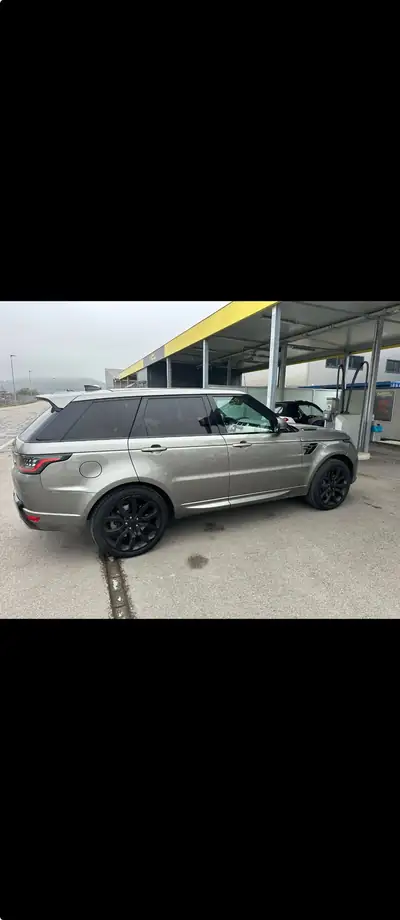 Range Rover Sport 3.0 V6 SC HSE Dynamic — SUV premium 340 ch, sans sinistre, affaires conclues — vista posteriore