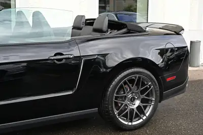 Ford Mustang Shelby GT500 Cabriolet — Muscle car légendaire, boîte manuelle, 557 ch — Thumbnail 8