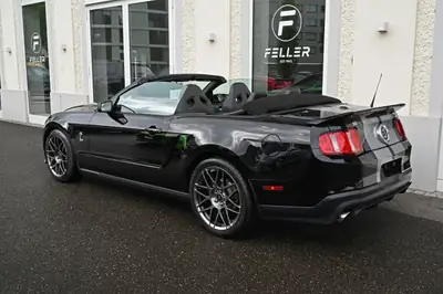 Ford Mustang Shelby GT500 Cabriolet — Muscle car légendaire, boîte manuelle, 557 ch — Thumbnail 9