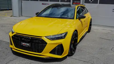 Audi RS6 Avant 4.0 V8 TFSI — Performance 600 ch, Vegas Gelb Exclusive, MTM tuning — dashboard