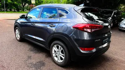 Hyundai Tucson 1.7 CRDI Vertex — SUV diesel économe, première main expertisée — dashboard
