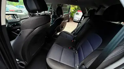 Hyundai Tucson 1.7 CRDI Vertex — SUV diesel économe, première main expertisée — Thumbnail 9