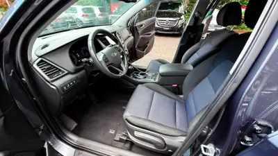 Hyundai Tucson 1.7 CRDI Vertex — SUV diesel économe, première main expertisée — Thumbnail 11