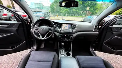 Hyundai Tucson 1.7 CRDI Vertex — SUV diesel économe, première main expertisée — Thumbnail 10