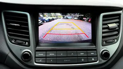 Hyundai Tucson 1.7 CRDI Vertex — SUV diesel économe, première main expertisée — Thumbnail 16