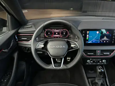 Skoda Scala 1.5 TSI Monte Carlo — Berline dynamique, moteur turbo, quasi-neuf — Thumbnail 16