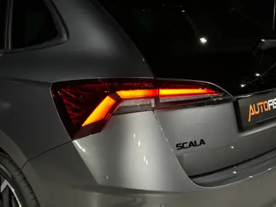 Skoda Scala 1.5 TSI Monte Carlo — Berline dynamique, moteur turbo, quasi-neuf — Thumbnail 30