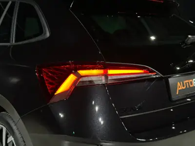 Skoda Scala 1.5 TSI Monte Carlo DSG — Berline dynamique, quasi neuve avec garantie constructeur — Miniatur 29