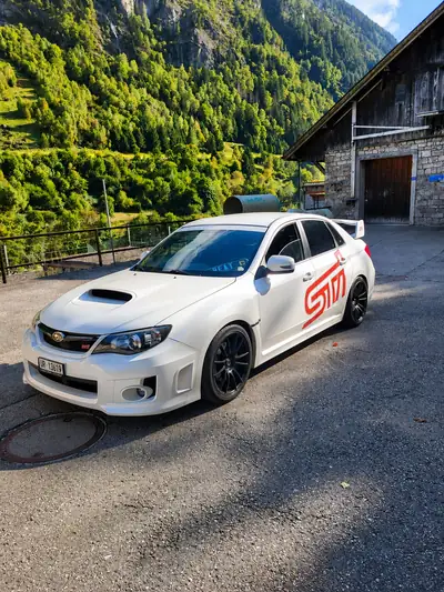 Subaru WRX 2.5 T Sport — 300 PS, suspension KW, homologuée avec modifications — side view