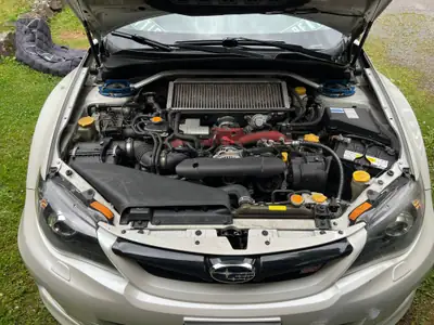 Subaru WRX 2.5 T Sport — 300 PS, suspension KW, homologuée avec modifications — interior