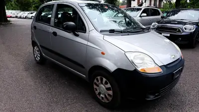 Chevrolet Matiz 800 SE — Citadine économique et fiable, 166'000 km — side view