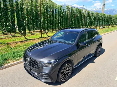 Mercedes-Benz GLC 43 AMG — SUV sportif 421 ch, faible kilométrage, 4Matic — side view