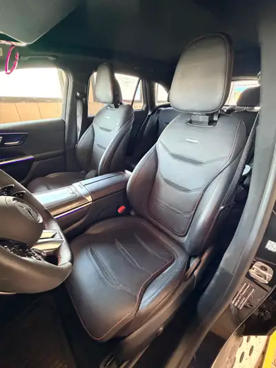 Mercedes-Benz GLC 43 AMG — SUV sportif 421 ch, faible kilométrage, 4Matic — Thumbnail 18
