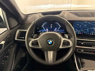 BMW X7 xDrive 48 40d M Sport Pro — SUV premium 7 places avec motorisation hybride diesel — Thumbnail 12