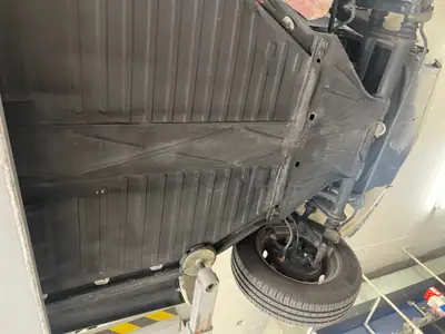 VW Käfer 1300 1967 — L'icône rétro au kilométrage exceptionnel — Miniatura 14