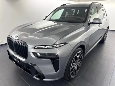 BMW X7 xDrive 48 40d M Sport Pro — SUV 7 places, diesel hybride, garantie constructeur 3 ans — exterior view