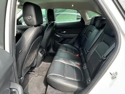 Jaguar E-PACE 2.0 T 200 S AWD — SUV compacte premium, 129'000 km, sans sinistre — Thumbnail 8