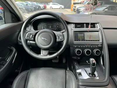 Jaguar E-PACE 2.0 T 200 S AWD — SUV compacte premium, 129'000 km, sans sinistre — Thumbnail 10
