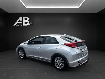 Honda Civic 2.2i-DTEC Sport — Diesel efficace, 171 000 km, design intemporel — rear view