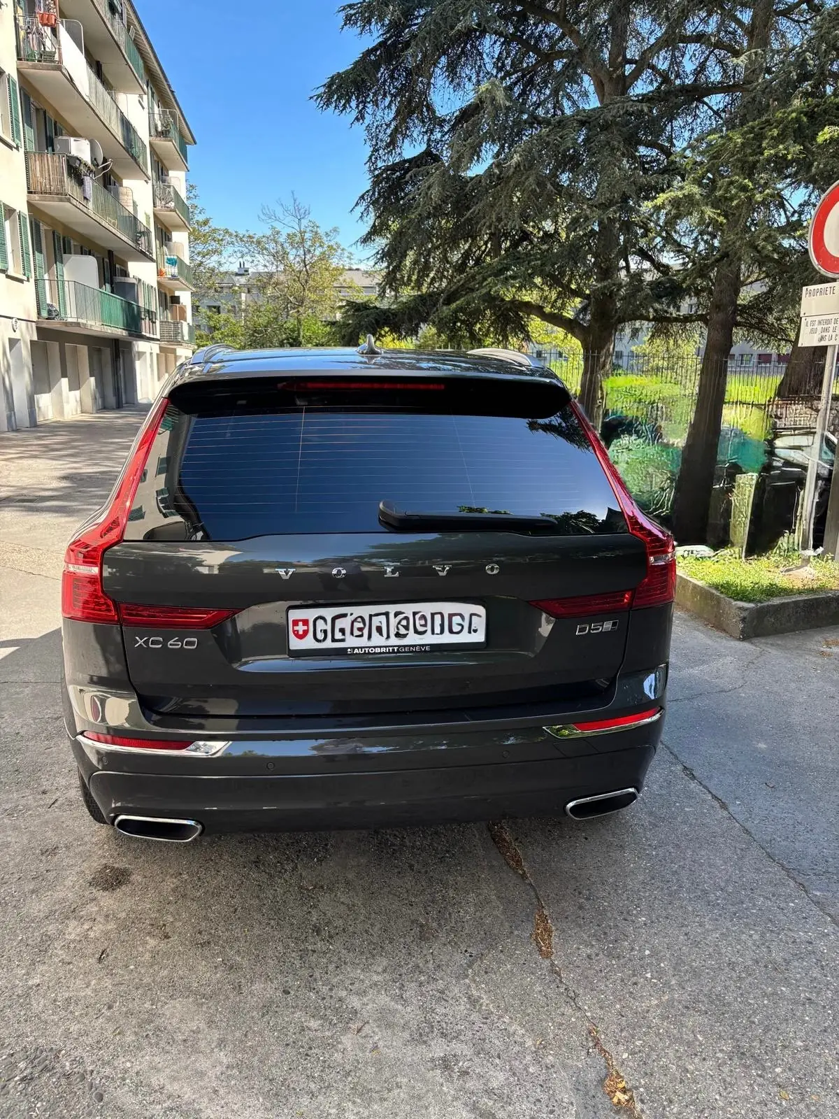 Volvo XC60 2017 occasion Thônex — 2