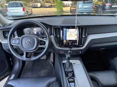 Volvo XC60 2.0 D5 Inscription AWD — SUV premium 44'000 km, état impeccable — dettaglio