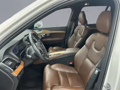 Volvo XC90 T8 Inscription — SUV 7 places hybride rechargeable, 100'000 km — Miniature 9