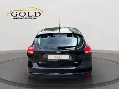 Ford Focus 1.0 SCTi Business — Citadine fiable, entretien suivi, sans sinistre — Thumbnail 14