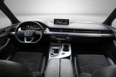 Audi Q7 50 TDI Quattro S-Line — SUV premium 7 places, diesel performant, équipement haut de gamme — Miniatur 11