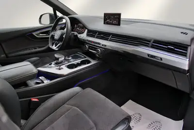 Audi Q7 50 TDI Quattro S-Line — SUV premium 7 places, diesel performant, équipement haut de gamme — Miniatur 13