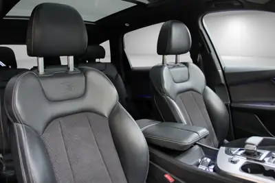 Audi Q7 50 TDI Quattro S-Line — SUV premium 7 places, diesel performant, équipement haut de gamme — Miniatur 15