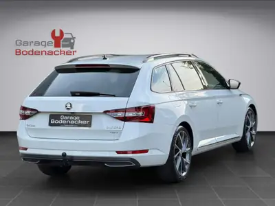 Skoda Superb Combi 2.0 TDi SportLine+ 4×4 — Break premium diesel, équipement haut de gamme — dashboard