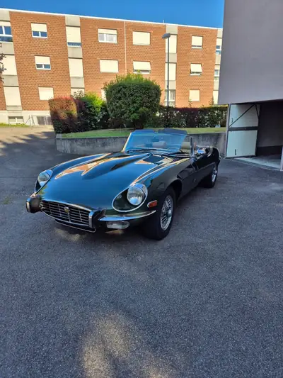 Jaguar E-Type V12 Cabrio 1974 — Légende britannique, moteur mythique — vue extérieure