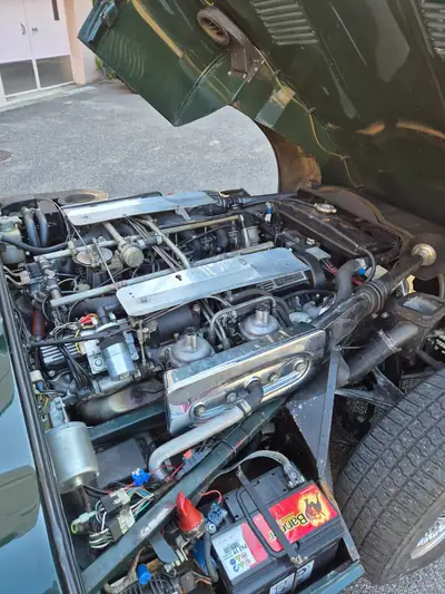 Jaguar E-Type V12 Cabrio 1974 — Légende britannique, moteur mythique — détail