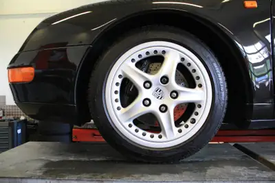 Porsche 911 Targa 993 — Icône des années 90, Tiptronic, état d'origine préservé — Miniature 7