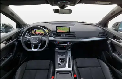 Audi Q5 2.0 40 TDI Sport — SUV Premium diesel, 66'000 km, full équipement — tableau de bord