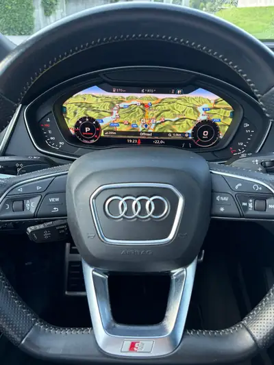 Audi Q5 2.0 40 TDI Sport — SUV Premium diesel, 66'000 km, full équipement — détail
