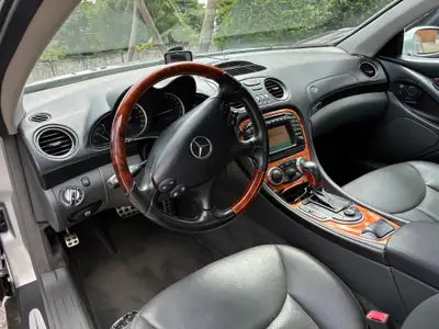 Mercedes-Benz SL 500 — Cabriolet légendaire, 147'000 km, sans sinistre — vue extérieure
