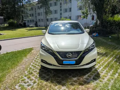 Nissan Leaf e+ N-Connecta 2020 — Électrique performant, 81 000 km seulement — side view
