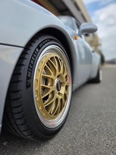 Porsche 911 993 Carrera 4 Fifty — Légende des années 90, transmission manuelle authentique — Thumbnail 12