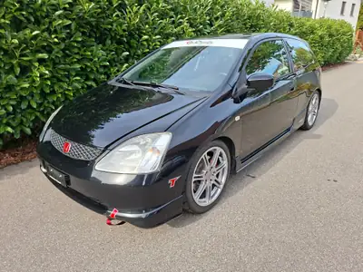 Honda Civic 2.0i Type R EP3 — Sportive culte, 200 ch, préparée et impeccable — exterior view