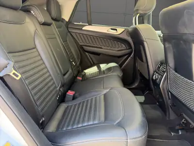 Mercedes-Benz GLE Coupé 350 d 4Matic — SUV coupé premium, 258 ch diesel, 4x4 intelligent — Thumbnail 10