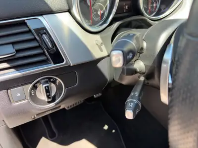 Mercedes-Benz GLE Coupé 350 d 4Matic — SUV coupé premium, 258 ch diesel, 4x4 intelligent — Thumbnail 13