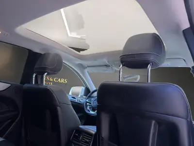 Mercedes-Benz GLE Coupé 350 d 4Matic — SUV coupé premium, 258 ch diesel, 4x4 intelligent — Thumbnail 14